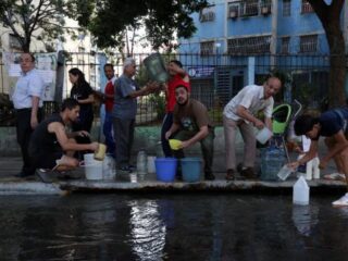 Situatie in Venezuela verslechtert: stroomstoring en zwart drinkwater