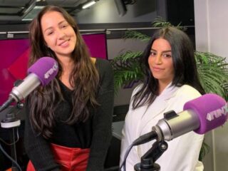 Selma Omari zingt 'Habiba' tijdens Autotune Challenge met Sophie Milzink