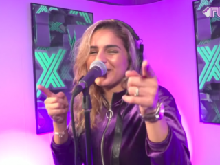 Dixte 1000 live optreden: Numidia doet 'Meli Meli'