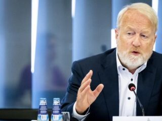Verdere versoepelingen volgens RIVM nauwelijks mogelijk