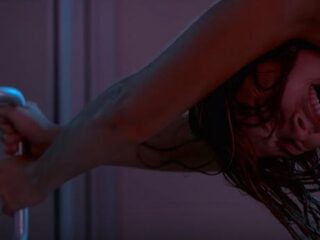 Nieuwe Netflix-horrorserie 'Chambers' belooft behoorlijk creepy te worden