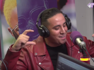 Oualid doet 'Karima' live en maakt er een speciale versie voor Ouassima van