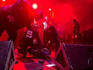 Inwoners Gdansk doneren bloed voor op podium neergestoken burgemeester