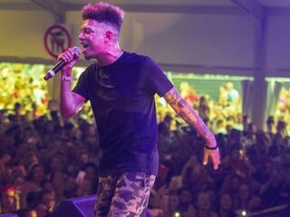 Ronnie Flex maakt eigen versie van Keyshia Cole's 'Love'