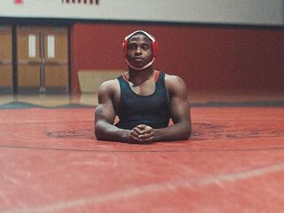 Zion: inspirerende Netflix-docu over jonge worstelaar zonder benen