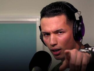 Aniss laat horen wat hij in huis heeft tijdens sessie bij Youssef & Ouassima