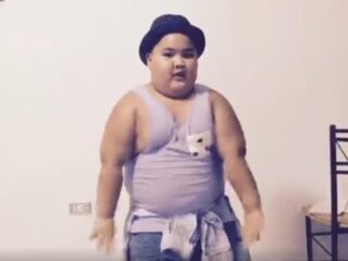 Internethit Balang laat nieuwe choreo zien op Ed Sheerans 'Shape Of You'