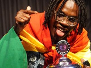 Amartey viert winst Grote Prijs van Nederland met moeder