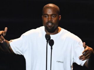 Kanye West bekeert zich tot het christendom