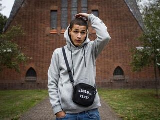 Mocro Maffia-acteur Bilal Wahib wint Jonge 100 Award