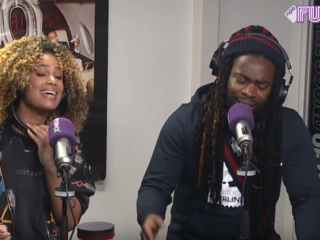 Jairzinho en Sharon Doorson doen 'Mijn Kompas' live bij Youssef en Ouassima