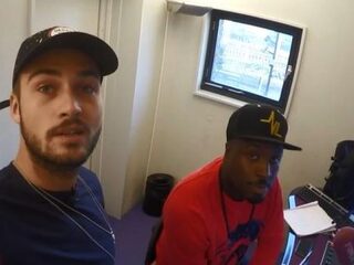 Dave Roelvink bezoekt Fernando in FunX-studio