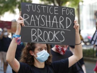 Politieagent ontslagen na doodschieten zwarte man in Atlanta