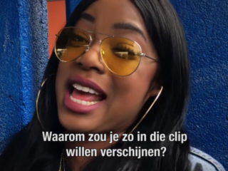 VIDEO: I Am Aisha over ergste vrouwonvriendelijke ervaring ooit