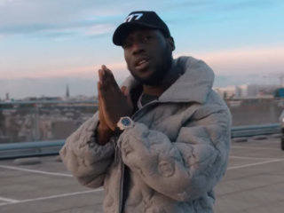 Nandoleaks: 'Bidden In De Jeep' van Frenna de nieuwe Champions Leak