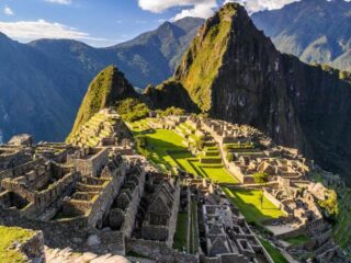 Toeristen in Peru gearresteerd voor poepen in heilige tempel