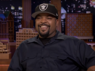 Ice Cube over hoe John Singleton hem strikte voor 'Boyz n the Hood'