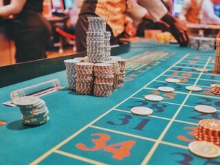 Danny (24) is gokverslaafd en verloor laatst nog €10.000 in het casino