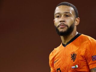 'Memphis Depay maakt transfer naar FC Barcelona voor 30 miljoen euro'