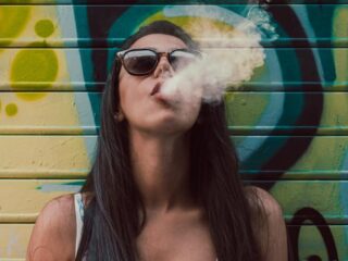 Droombaan als je graag wiet rookt: tester voor wietproducten gezocht