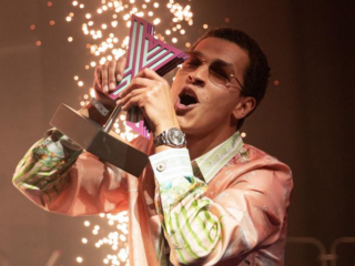 Bilal Wahib wint Next Best-award: "Volgend jaar wil ik Best Album winnen"