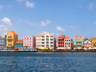 Nieuwe coronabesmettingen op Curaçao en Sint-Maarten