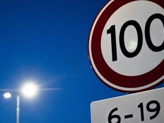 Maximumsnelheid vanaf vandaag verlaagd naar 100km per uur