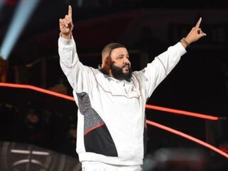 DJ Khaled geeft opbrengst van single met Nipsey Hussle aan kids van overleden rapper