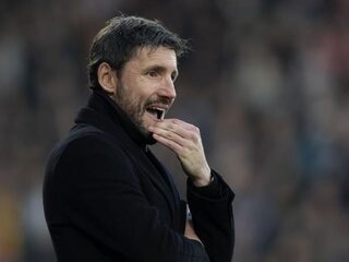 PSV ontslaat trainer Mark van Bommel