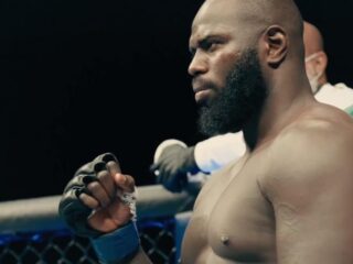 UFC 252: Rozenstruik wint, Cormier kondigt afscheid aan