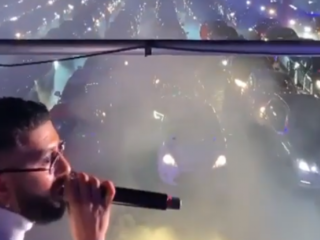 F1rstman treedt op bij grootste (coronaproof) autodisco van Europa