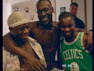 Dave en Burna Boy feesten op Ibiza in clip van 'Location'