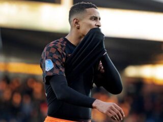 ADO-fans ontkennen leuzen over overleden vader van Ihattaren