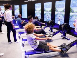 Man belandt met piemel in halterschijf