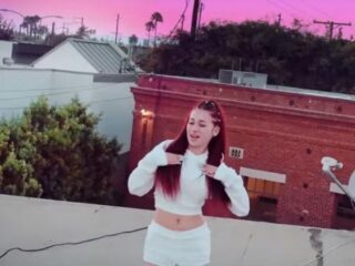 Cash Me Outside-meisje tekent deal met Atlantic Records