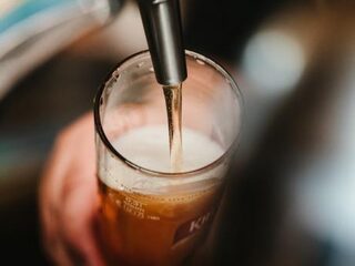 Man leeft op dieet van alleen maar bier en voelt zich 'amazing'