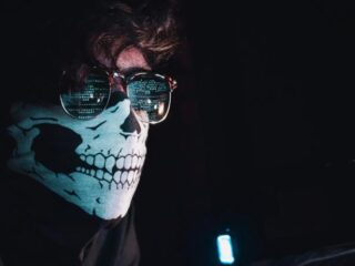 Cybercriminelen gebruiken coronacrisis om je bankgegevens te stelen