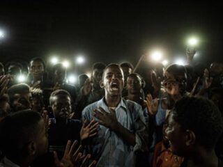 Deze krachtige foto van een Soedanese jongen is verkozen tot World Press Photo 2020