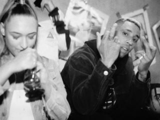 Bizzey dropt nieuwe track 'Mapima' met Yung Felix, Kevin en LouisVos