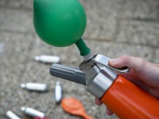 Brandwondencentra waarschuwen voor ernstige wonden door lachgas