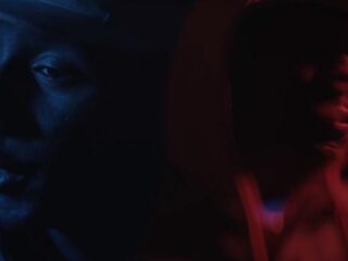 Van welke meisjes wordt Dio 'Paranoia'?