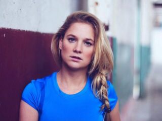 Gelekte naaktfoto's moeten sneller offline: "Ik werd telkens weer 'slet' genoemd"