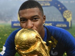 Mbappé doneert al zijn WK-verdiensten aan het goede doel