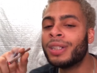 Jongen verdient maandelijks 4000 dollar met 'digitaal bedelen'