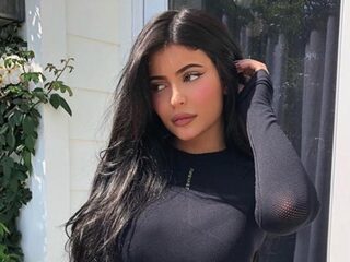 Kylie Jenner die 'Rise and Shine' zingt voor Stormi is nu al een meme