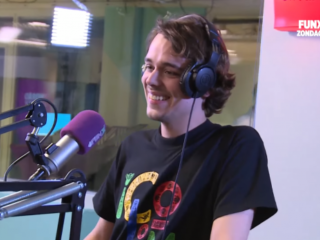 Vrolijke 'Merry' cover van FunX Talent-kandidaat Quique gaat viral