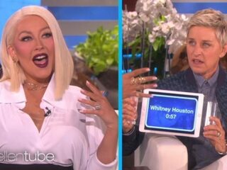 Christina Aguilera doet Whitney Houston en Rihanna imitatie bij Ellen Degeneres