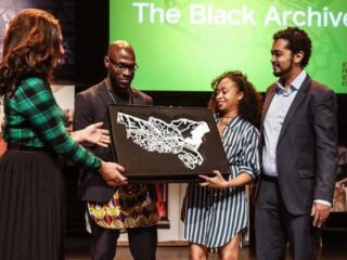 Archief zwarte geschiedenis 'The Black Archives' wint Stimuleringsprijs