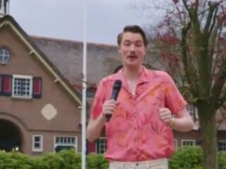 Dit is de tatta-versie van Yung Felix' & Poke's 'OEFF' en die gaat hard