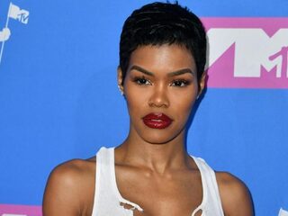 Teyana Taylor krijgt ruzie met guy van Floyd Mayweathers aanhang